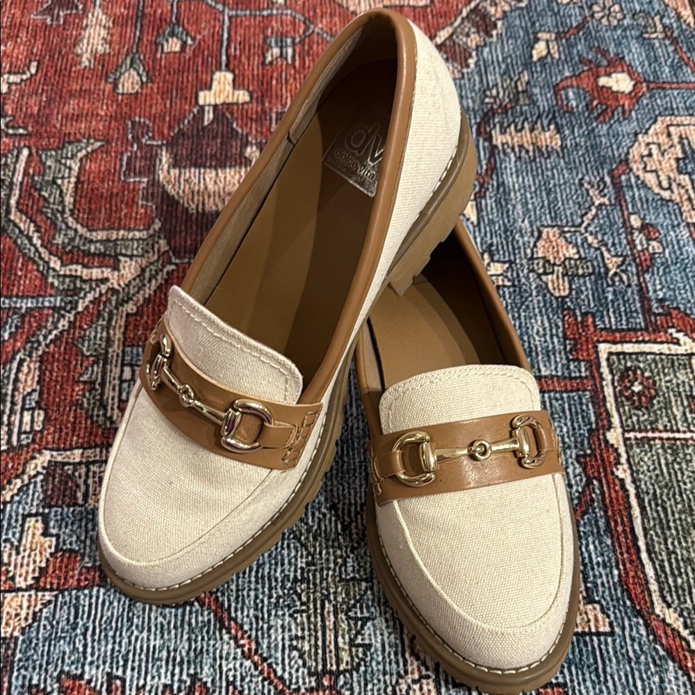 Elegant Tan and Cream Loafers